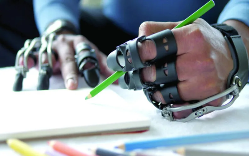 انواع پروتز انگشت 