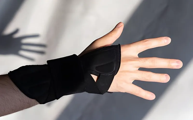 کشور سازنده مچ بند 