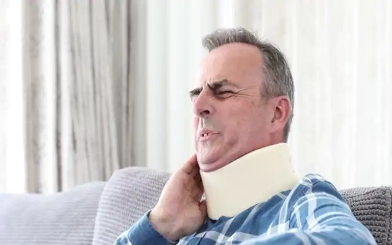 گردنبند طبی فیلادلفیا 